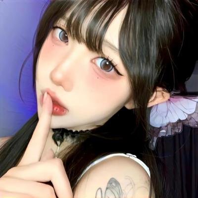 她真漂亮